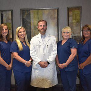 The staff and surgeon of Birmingham Minimally Invasive Surgery in Birmingham, AL